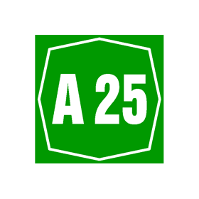 17 Circolazione in autostrada e strade extraurbane principali. Ingombro della carreggiata. Uso del triangolo. Carico. Pannelli. Traino. Rischi